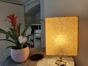 abat-jour-rectangle-perles-lumière